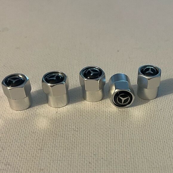 Mercedes Benz valve Stem caps in Silver set of 5 NWT - Picture 3 of 4